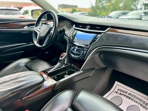 Used 2013 Cadillac XTS Premium FWD image 21