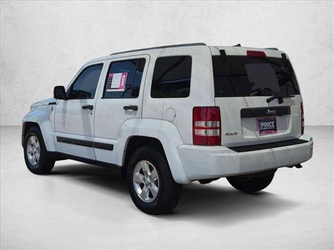 Used 2011 Jeep Liberty Sport AWD/4WD image 7