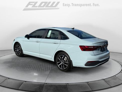 New 2026 Volkswagen Jetta SE image 5