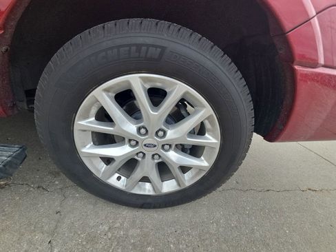 Used 2017 Ford Expedition Limited w/ Equipment Group 301A image 16