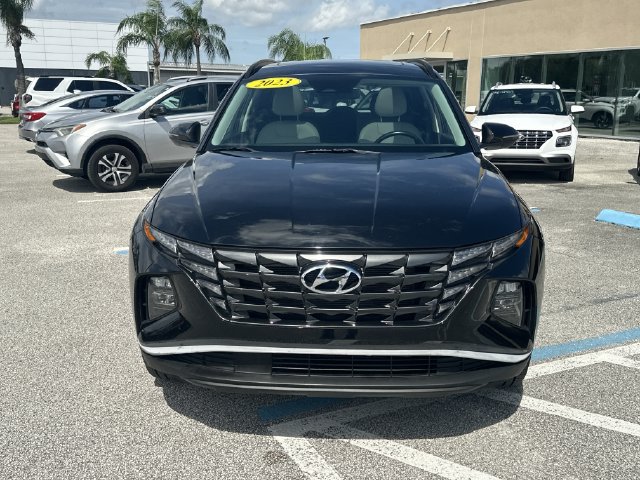 Certified 2023 Hyundai Tucson SEL w/ Convenience Package AWD/4WD image 3