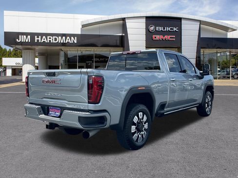 Used 2024 GMC Sierra 2500 Denali w/ Denali Reserve Package AWD/4WD image 7