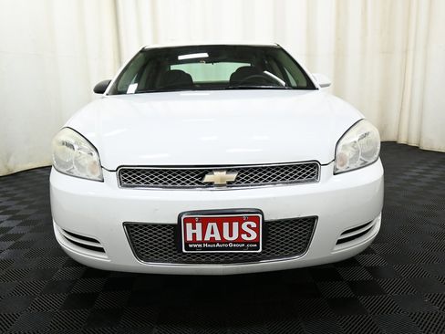 Used 2014 Chevrolet Impala Limited LS image 2
