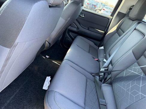 New 2026 Nissan Frontier SV image 14