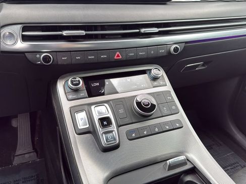Used 2023 Hyundai Palisade Calligraphy w/ Winter Package FWD image 15
