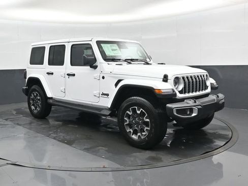 New 2026 Jeep Wrangler Unlimited Sahara AWD/4WD image 1