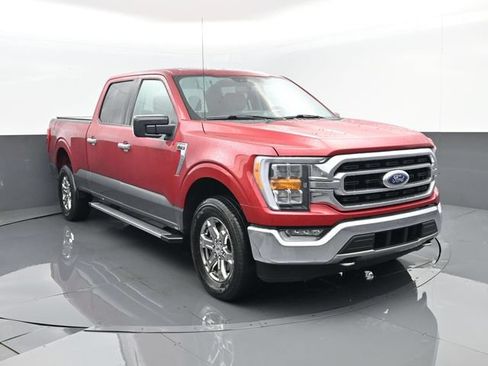 Used 2021 Ford F150 XLT w/ Equipment Group 302A High AWD/4WD image 3