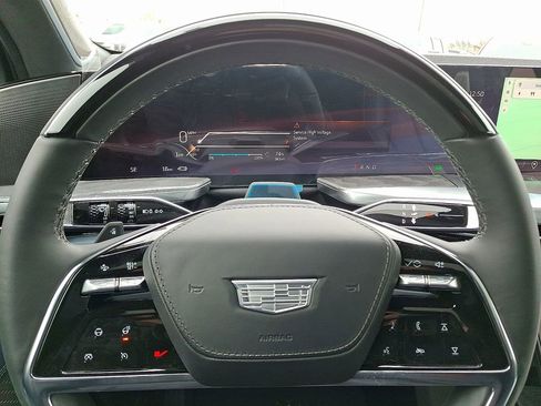 New 2025 Cadillac Escalade IQ Luxury 2 image 14