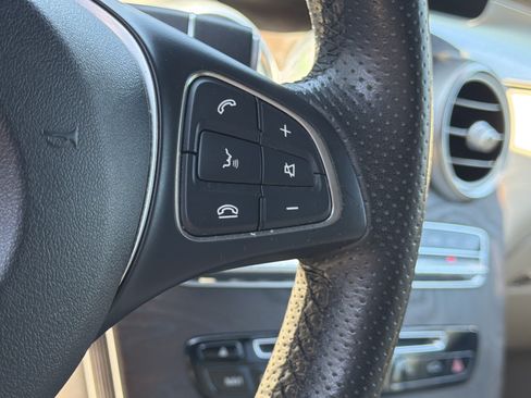 Used 2018 Mercedes-Benz GLC 300 image 57