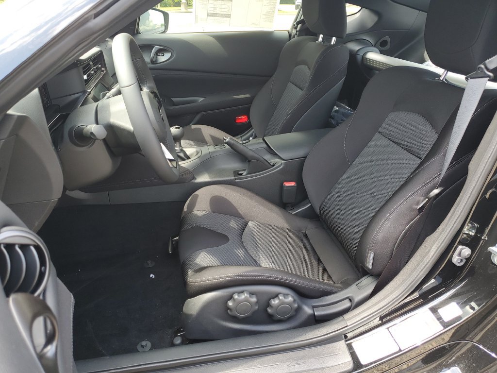 New 2026 Nissan Z Sport w/ Floor Mat Package RWD image 15