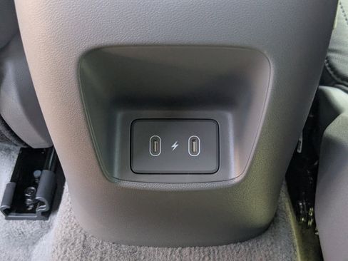 New 2025 Hyundai Elantra SE w/ Cargo Package FWD image 13