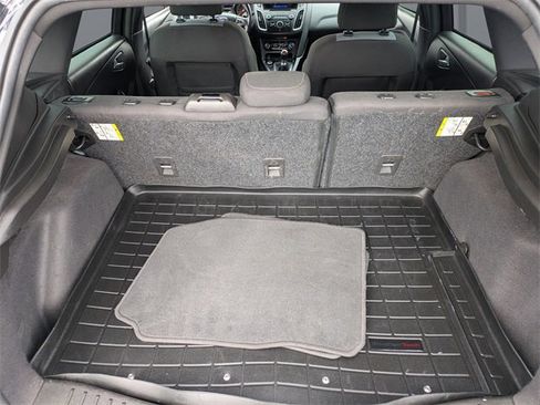 Used 2017 Ford Focus ST image 12