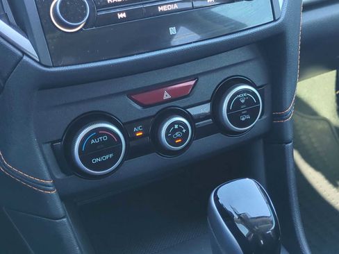 Used 2021 Subaru Crosstrek 2.5i Limited w/ Moonroof Package 2 image 18