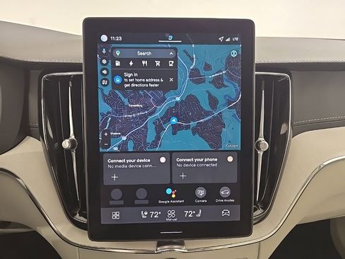 New 2026 Volvo XC60 T8 Ultra w/ Protection Package Premier image 16