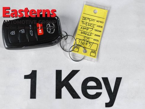 Used 2025 Toyota Camry SE w/ Convenience Package FWD image 26