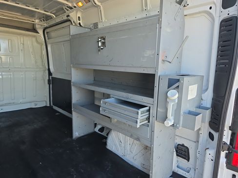 Used 2021 RAM ProMaster 2500 w/ Convenience Group image 14