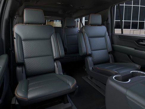 New 2026 GMC Yukon XL AT4 w/ AT4 Premium Plus Package AWD/4WD image 17