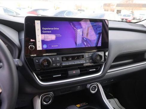 Certified 2026 Toyota Grand Highlander AWD image 19