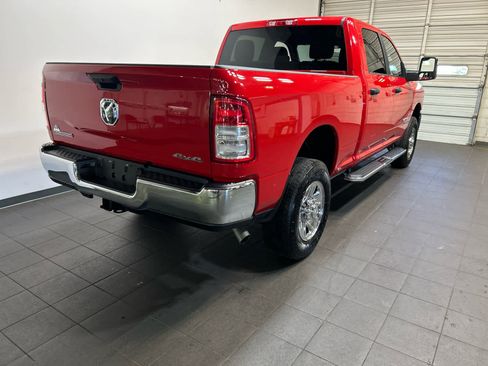 Used 2024 RAM 2500 Big Horn w/ Bed Utility Group AWD/4WD image 3