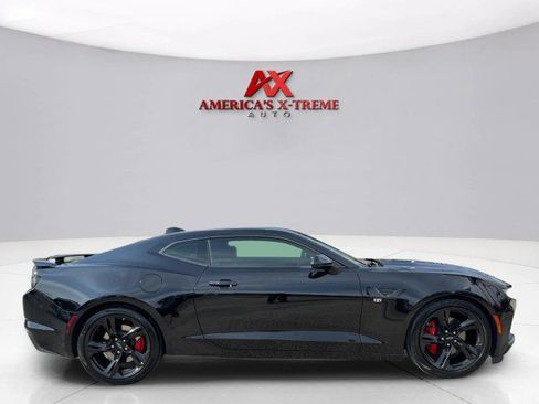 Used 2022 Chevrolet Camaro SS RWD image 6