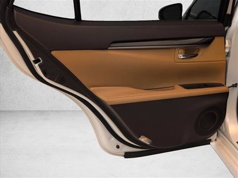 Used 2018 Lexus ES 350 w/ Luxury Package w/Wood Trim FWD image 25