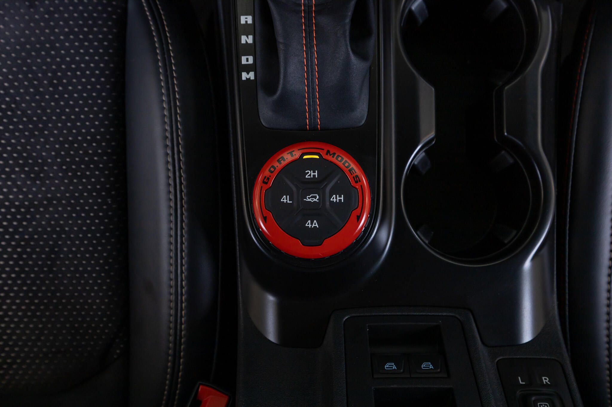 Used 2024 Ford Bronco Raptor w/ Interior Carbon Fiber Pack 6 AWD/4WD image 27