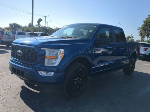 Certified 2022 Ford F150 XL w/ STX Black Appearance Package image 8