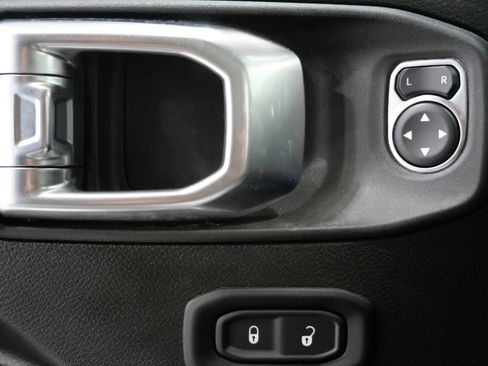 Used 2023 Jeep Wrangler Unlimited w/ Cold Weather Group AWD/4WD image 14