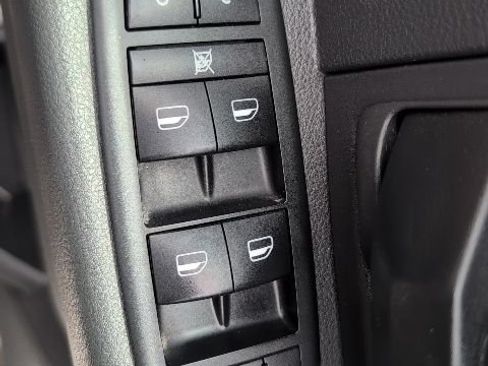 Used 2011 RAM 2500 ST w/ ST Popular Equipment Group AWD/4WD image 13