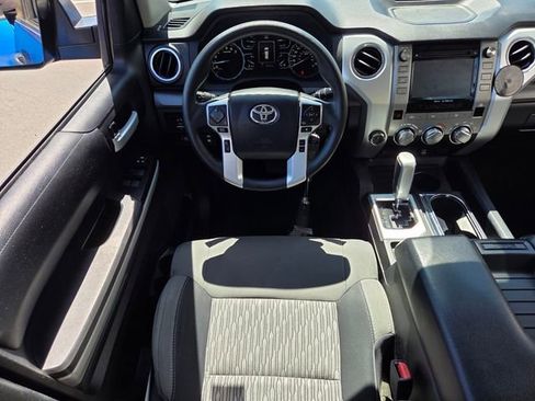 Used 2018 Toyota Tundra SR5 w/ SR5 Upgrade Package image 12