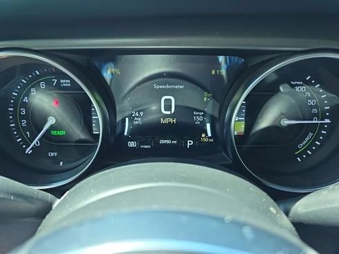 Used 2023 Jeep Wrangler Unlimited Rubicon 4xe w/ Cold Weather Group AWD/4WD image 14
