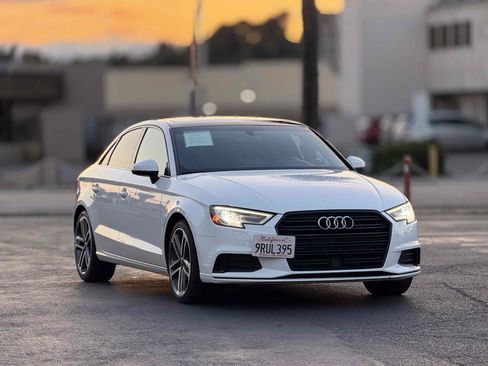 Used 2019 Audi A3 2.0T Titanium w/ Convenience Package FWD image 2