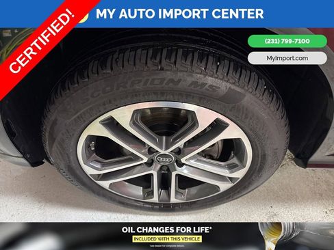 Certified 2025 Audi Q5 Premium w/ Convenience Package image 9