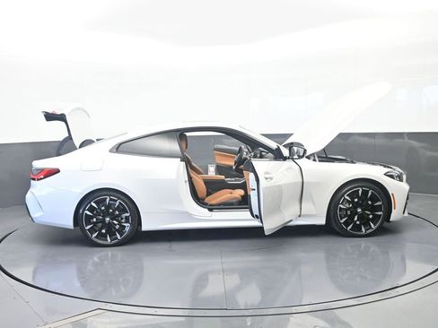 Used 2025 BMW 430i xDrive Coupe w/ M Sport Package AWD/4WD image 67