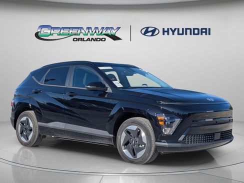 Certified 2024 Hyundai Kona SEL FWD image 3