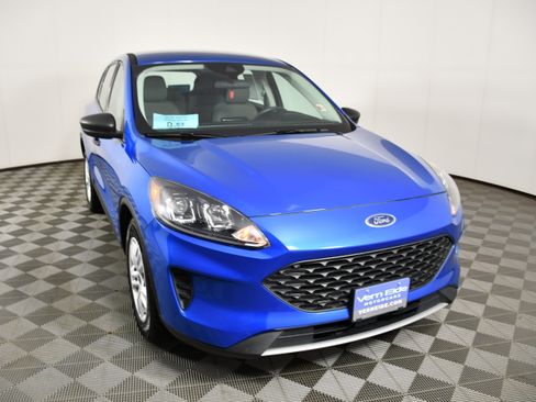 Used 2021 Ford Escape S FWD image 3