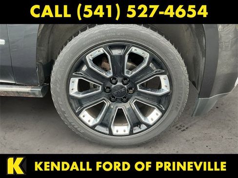 Used 2020 GMC Yukon Denali image 14