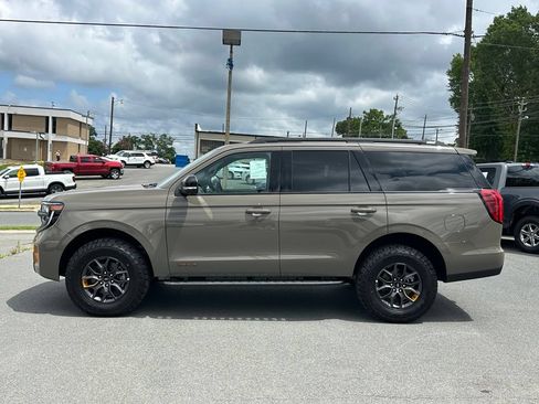 New 2026 Ford Expedition Tremor AWD/4WD image 3