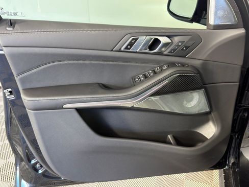 New 2026 BMW X5 M60i image 11