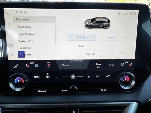 Certified 2024 Lexus RX 350 Premium w/ Accessory Package (K3) image 24