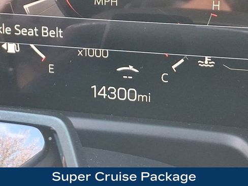Used 2025 GMC Acadia Denali w/ Super Cruise Package AWD/4WD image 6