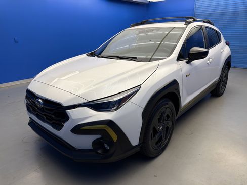Certified 2024 Subaru Crosstrek 2.5i Sport AWD/4WD image 4