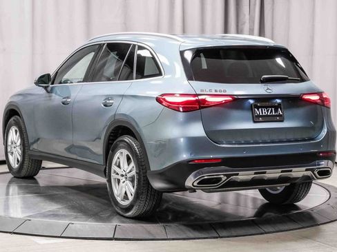 Certified 2026 Mercedes-Benz GLC 300 image 2