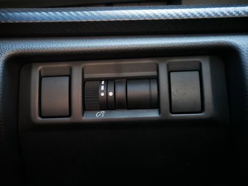 Used 2024 Subaru Crosstrek 2.5i Limited image 24