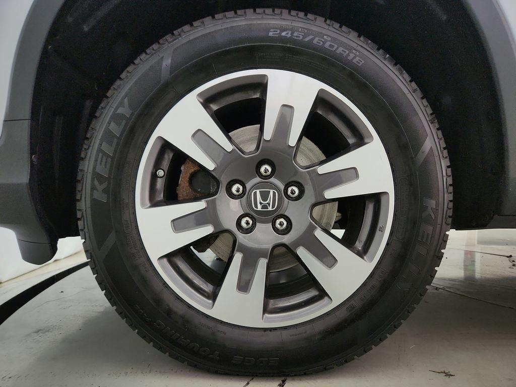 Used 2017 Honda Ridgeline RTL-T image 32