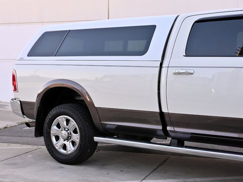 Used 2018 RAM 2500 Laramie w/ Convenience Group image 30