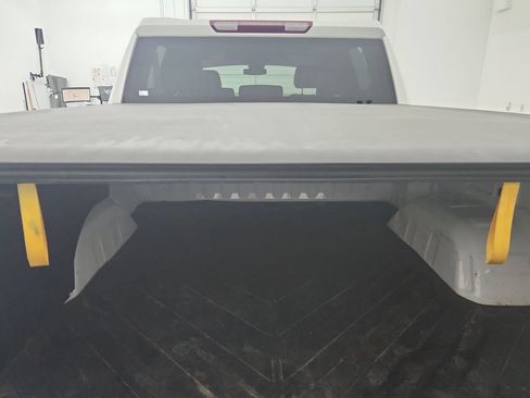 Used 2024 Chevrolet Silverado 1500 RST AWD/4WD image 32