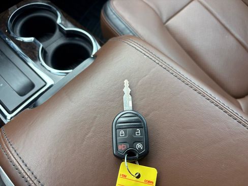 Used 2014 Ford F150 Platinum AWD/4WD image 17