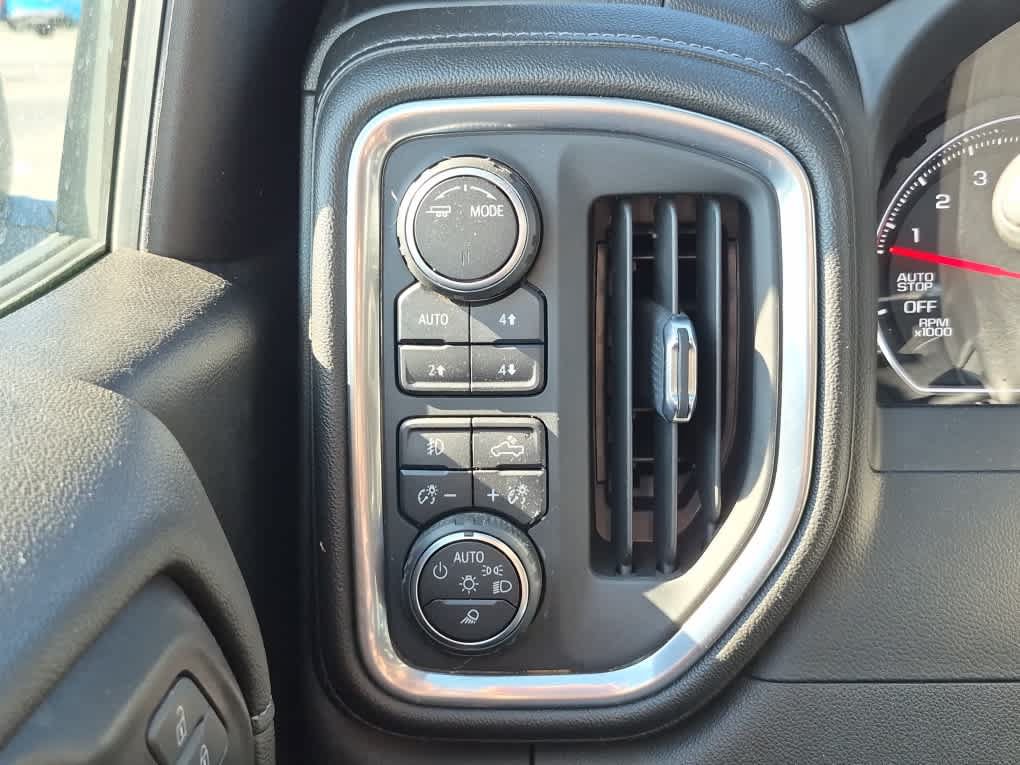 Used 2022 Chevrolet Silverado 1500 LTZ w/ LTZ Premium Package AWD/4WD image 19