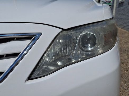 Used 2010 Toyota Camry XLE FWD image 9